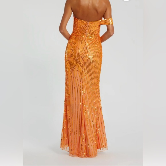 NWT Mac Duggal One Shoulder Mesh Sequin Gown w/Slit in Orange Crush Size 6 - Picture 3 of 8